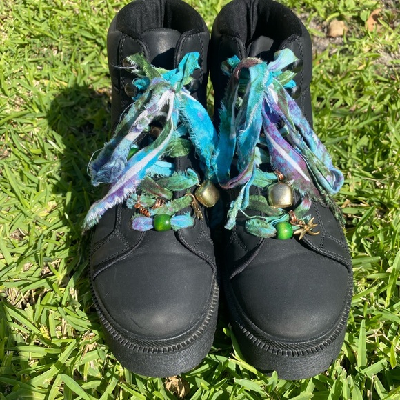 Shoes - Black Platform Boots with Turquoise Multi-Color Laces